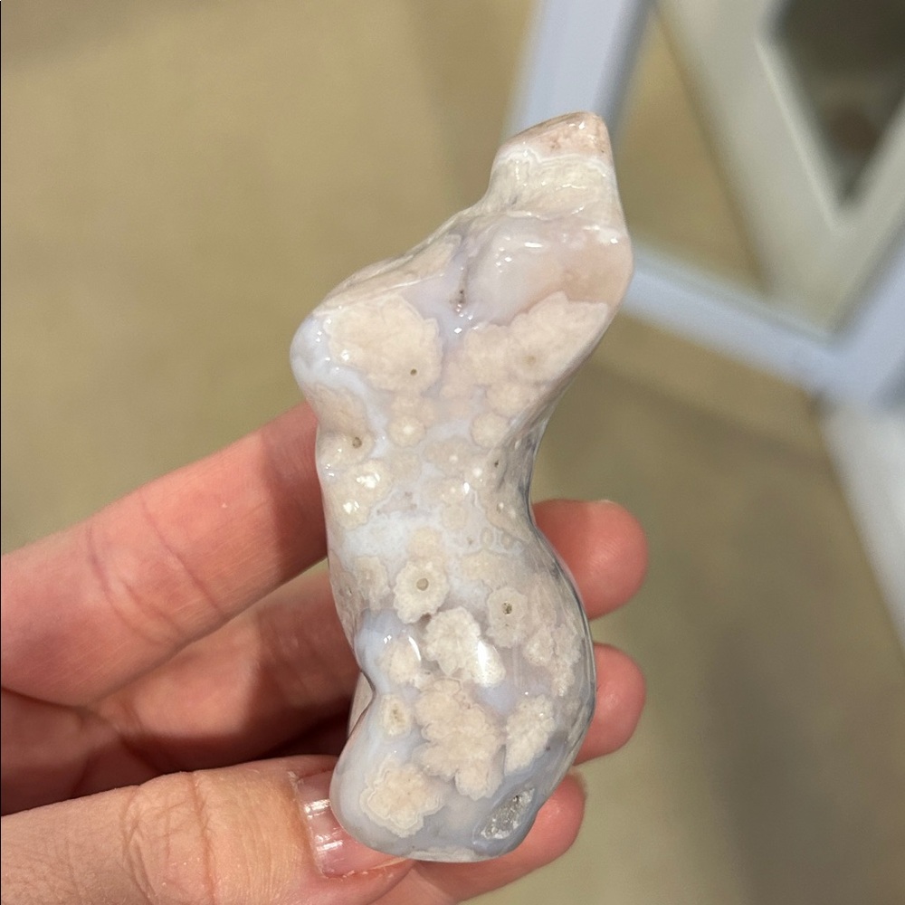 Flower agate crystal Female Torso Sculpture - Picture 2 of 6
